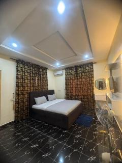 Comfy and luxurious furnished serviced apartment - Ibadan - 6