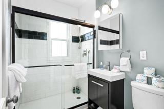 Lakeside Condo Minutes from Downtown Duluth - Duluth - 6