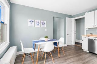 Lakeside Condo Minutes from Downtown Duluth - Duluth - 8