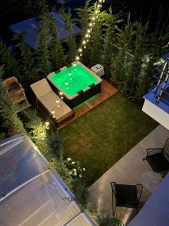 Cozy One-Bedroom Apartment with Jacuzzi, Garden & BBQ - Nea Kallikratia - 2