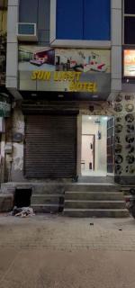 hotelsunwhite - Faridabad - 0