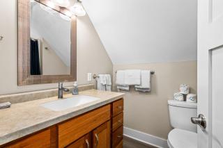 Harris House Suite 5 On Medical Campus - Duluth - 1