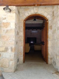 Stone Garden Oasis Cottage - Limassol - 4