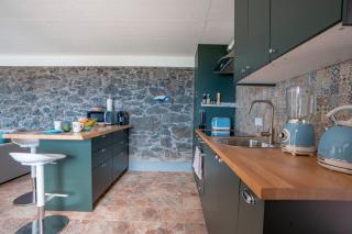 Fajã Stone House by LovelyStay - Arco da Calheta - 6