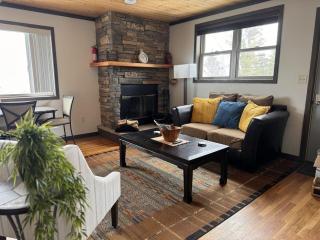 French River Suite w Sauna Fire Pit - Castle Danger - 1