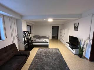 Terrasse, Ruhe, Komfort alles auf einer Ebene - - 3
