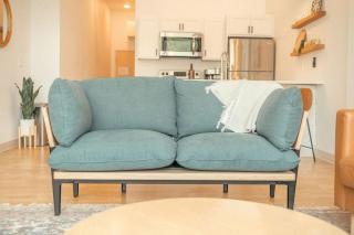 Modern Downtown Luxury Condo Enger Lofts 222 - Duluth - 5