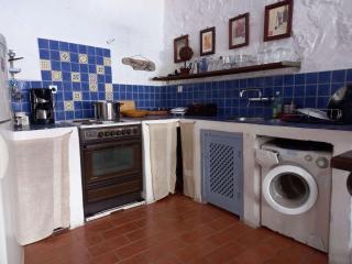 Traditional 2 Bd Chora House Patmos w Balcony - Patmos - 4