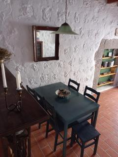 Traditional 2 Bd Chora House Patmos w Balcony - Patmos - 3
