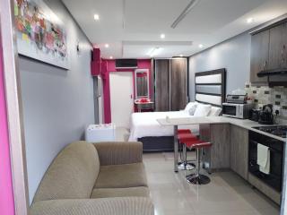 Sanctuary Lodge & Day Spa - Pietermaritzburg - 4