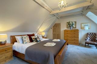 The Coach House by Bloom Stays - Harrietsham - 2