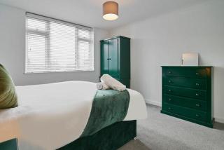 Esmerelda - Sleeps 8 - Contractors - Free Parking - Bristol - 4