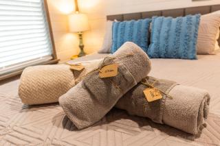 The Salt Shack (In The Pines at KY Lake) 121 Pine Grove Lane, Dover, TN 37058 - 7