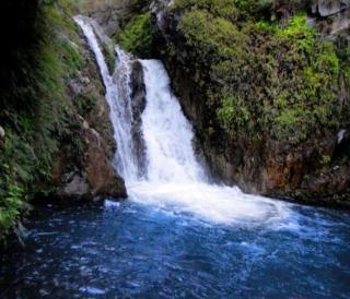 Rose in Rock Hotel And Guest House Sabri Waterfall - - 1