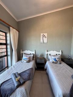 Lilies & Leopards - Mosselbaai - 8