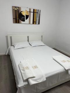 Studio Nada Florilor - Bucharest - 0