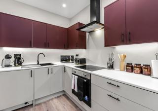 Urban Oasis - Chic 4BR Stay Perfect for Big Groups - Harrow - 7