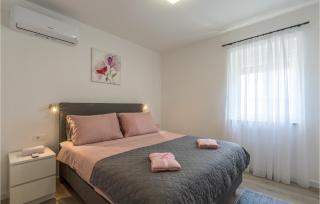 Amazing Home In Galizana With Wifi - Galižana - 4