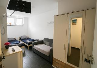 Nina Zimmer Zentral Günstig - Heilbronn - 0