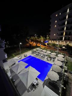 Hotel Antik - Golem - 9