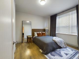 Speakeasy Serenity Retreat - Chicago - 3