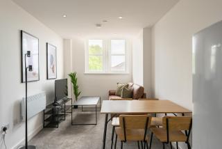 Thornhill House Serviced Apartments - Wakefield - 4