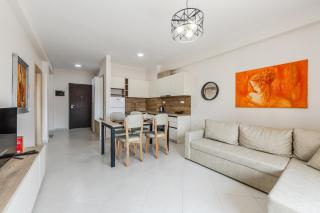 Ivory Rose Apartment - Valona - 9