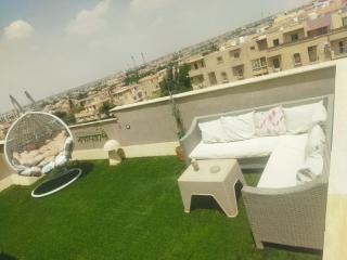 Fully air-conditioned hotel apartment in front of Al Rehab - Kairo - 2