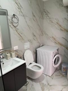 Luxury apartment on the 10th floor with two balconies - Durrës - 3