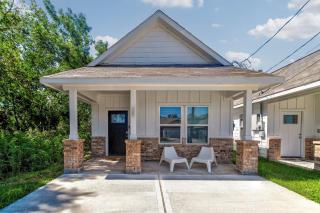 Cowboy Ranch House - Houston - 6