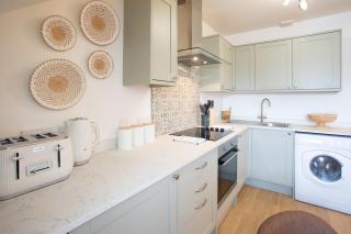 Crucible House - 2-Bed Apartment - Stratford-upon-Avon - 3