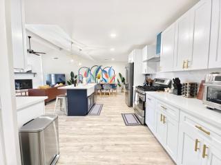 Sageview Cottage - 4 BDR with Pool Pet Friendly - Houston - 4