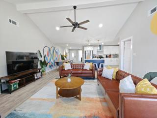 Sageview Cottage - 4 BDR with Pool Pet Friendly - Houston - 3