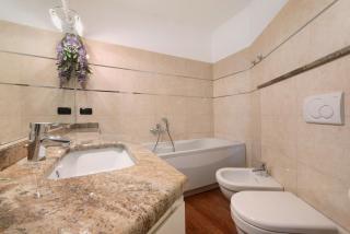 Luxury Lakefront Property - Lezzeno - 3