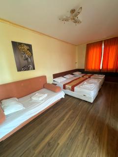 HOLIDAY Suites at Sunny Beach - 4