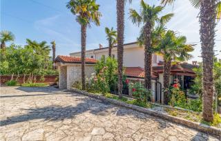 5 Bedroom Stunning Home In Ika - Ika - 3