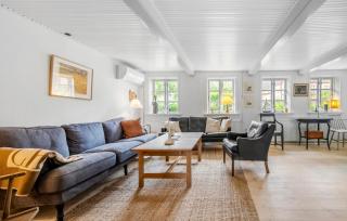 Cozy Home In Allinge With Kitchen - 8