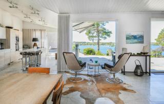 Amazing Home In Saltsjöbaden - Saltsjöbaden - 8