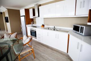 The Palace All-Suite 3 Bedroom Penthouse 2201 by First Private Stays - Durban - 6