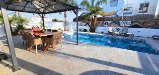 Villa Elia Blue , hot tube , heated pool - Paralimni - 3