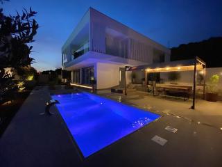 NEW! Villa With Heated Pool in Cavtat - 4