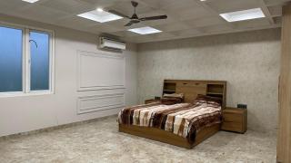 Shreehans Farms in Noida top covered Pool Lawn - Greater Noida - 6