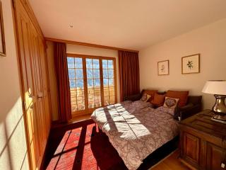Marvelous Luxurious Furnished Flat with Outstanding Views - Rougemont - 3