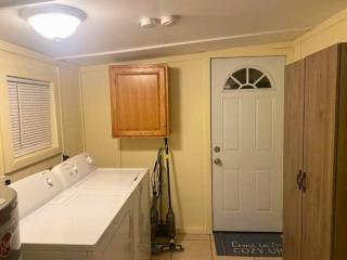 Entire Punta Gorda Home Sleeps 7 Close to US-41 & I-75 - 3