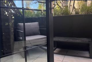 Luxury Apartment With Free Parking - Manchester - 1