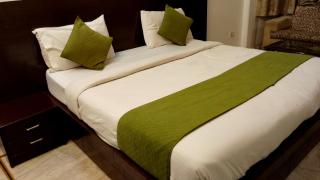 hotel uma - Neu-Delhi - 0
