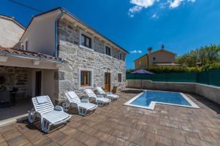 Villa Azi, a cozy mediterranean hideaway, peaceful and fenced - Pićan - 7