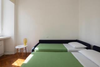 Mirabello Apt, 2 camere AC, 2 bagni, Area Pedonale, montacarichi per valigie, Garage Privato a 600mt, city life - La Spezia - 3
