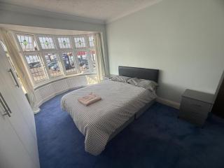 Gordon Avenue Guest House HA7 London - Busheyheath - 6