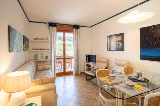 GuestHost - Bordighera Terrace APT with Parking & Shared Pool - Bordighera - 1